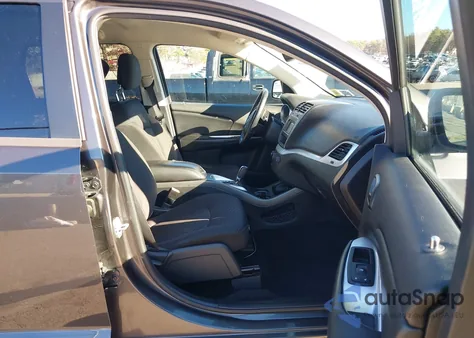 2017 Dodge Journey Se z USA, uszkodzony, nr VIN 3C4PDCAB1HT573895